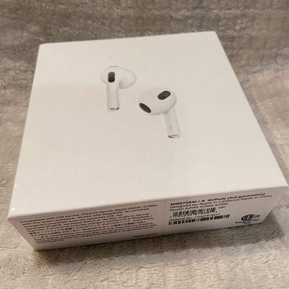 Apple Other - Apple AirPods 3
